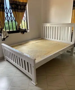 5by6 Bed in Hard Timber