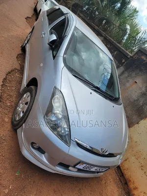 Toyota Wish 2007 Silver