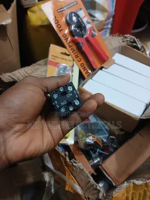 Joystick Switch 4 Position, Push Button No,Nc