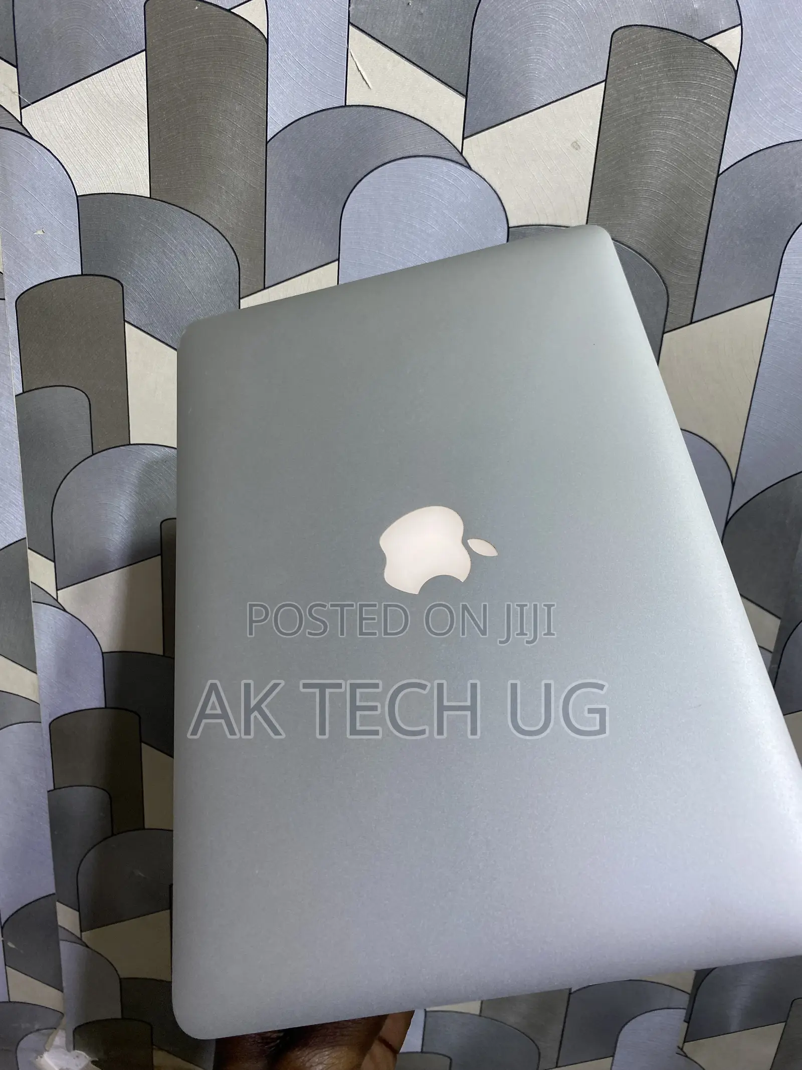 Laptop Apple MacBook 2015 16GB Intel Core i5 SSD 512GB