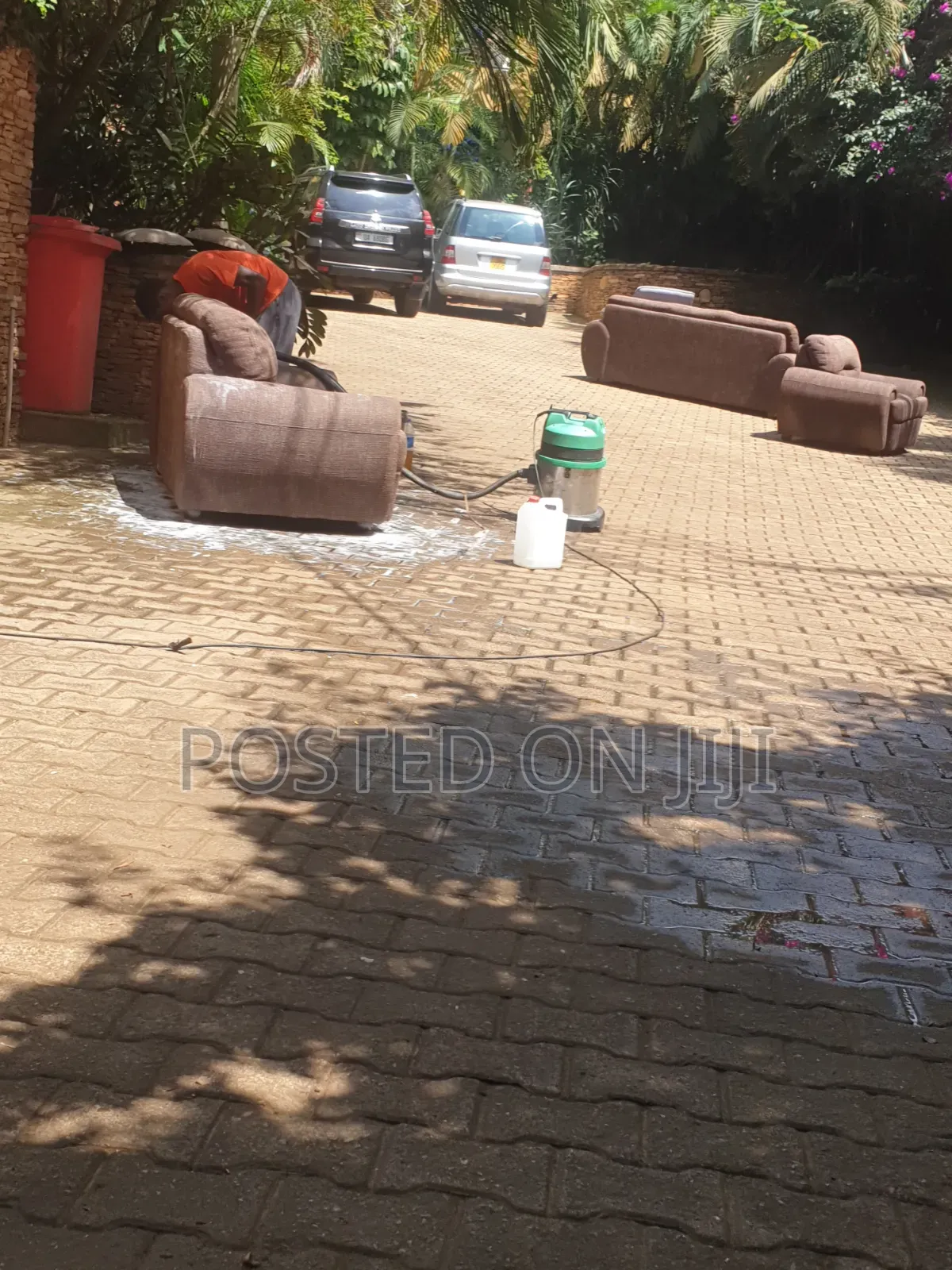 Sofa Set Cleaning Services