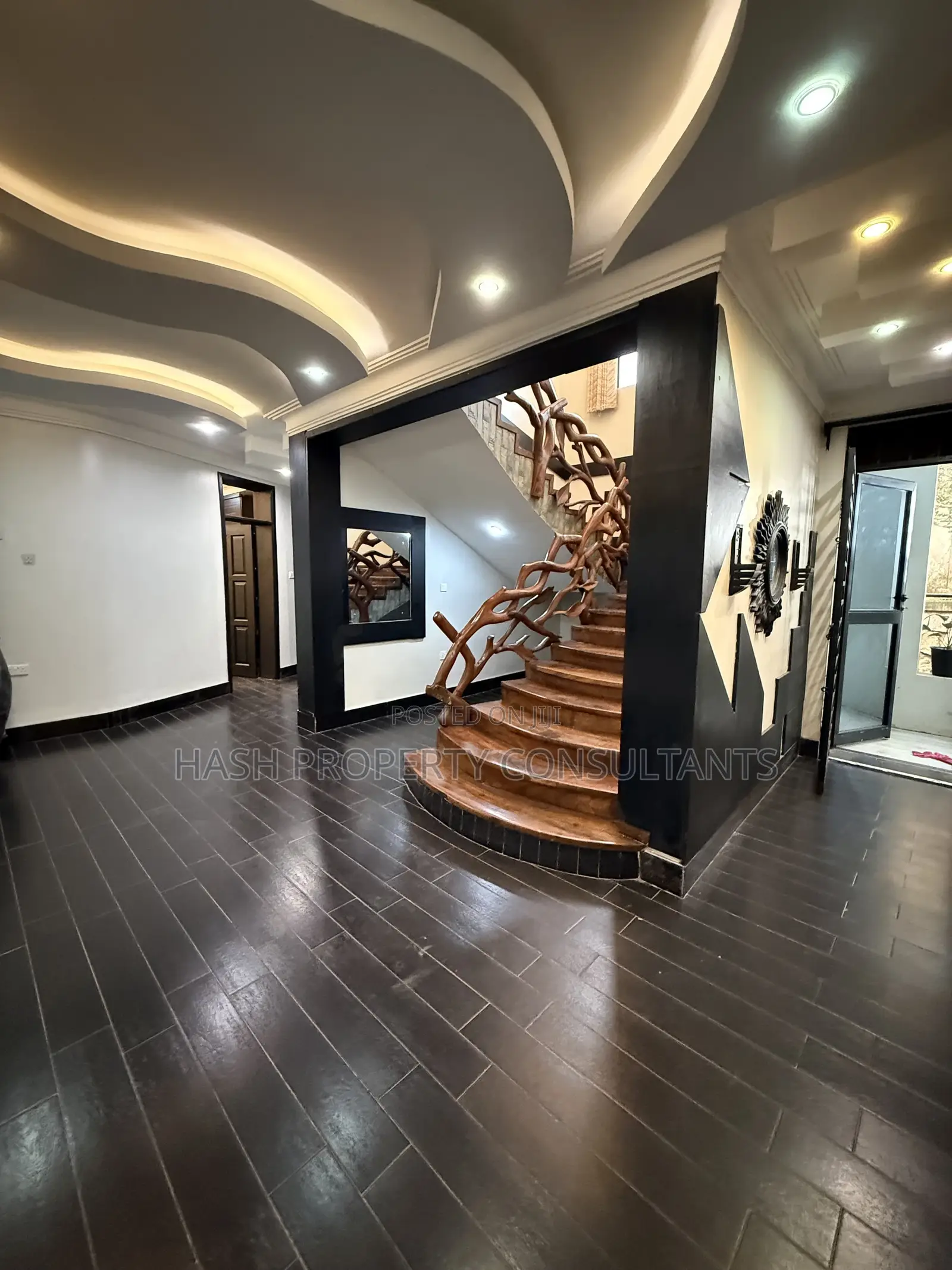 6bdrm House in Kansanga, Central Division for rent