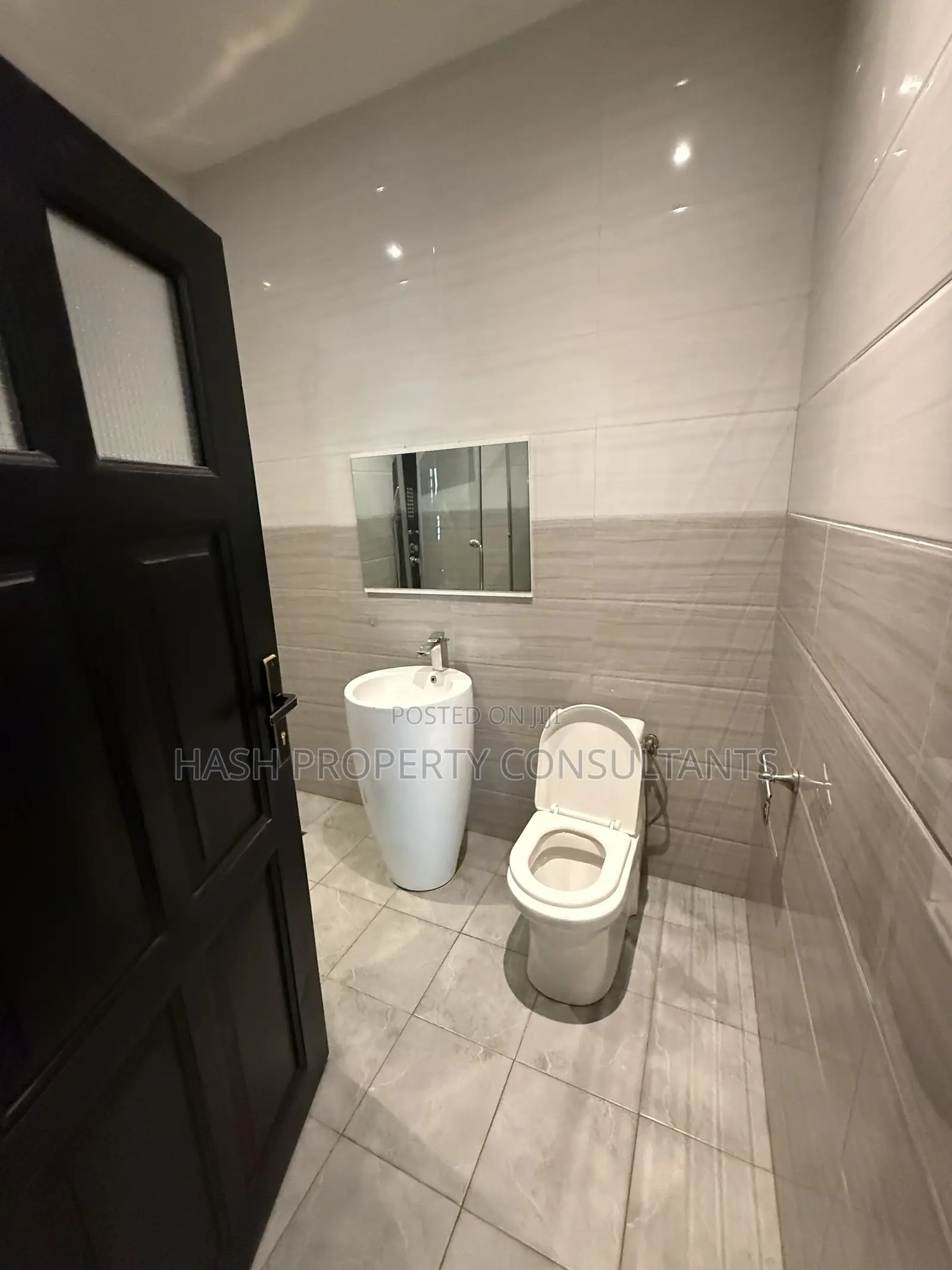 6bdrm House in Kansanga, Central Division for rent