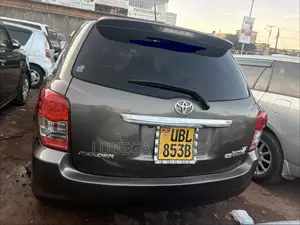Toyota Corolla Fielder 2010 Gray