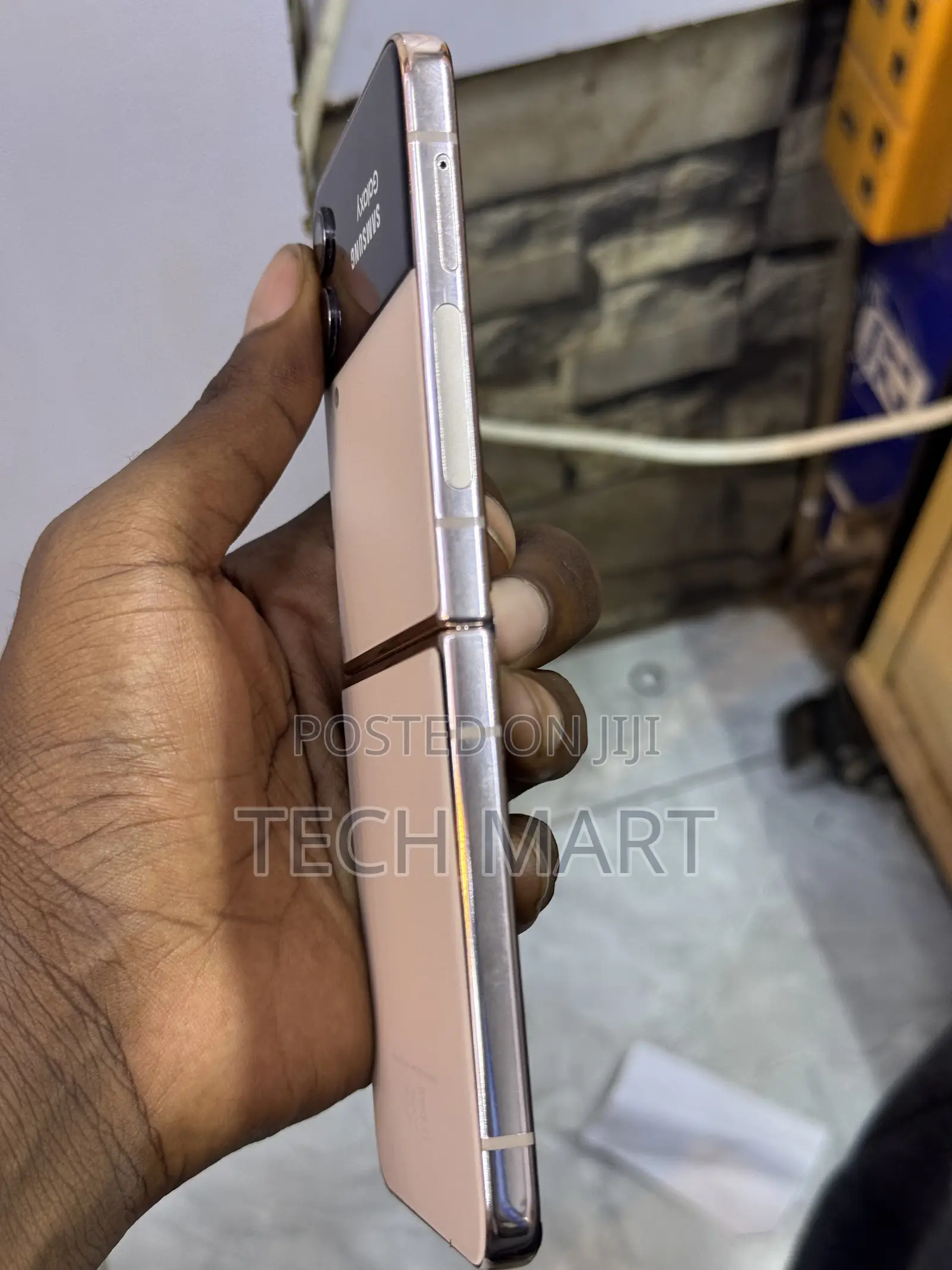 Samsung Galaxy Z Flip 3 256 GB Gold
