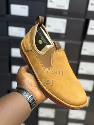 Caterpillar Slip-on Shoes. Premium Leather.