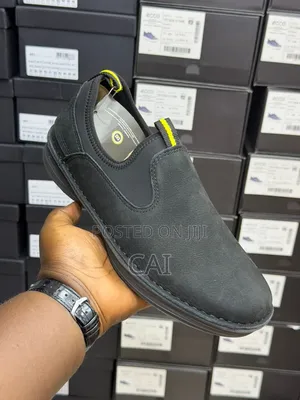 Caterpillar Slip-on Shoes. Premium Leather.