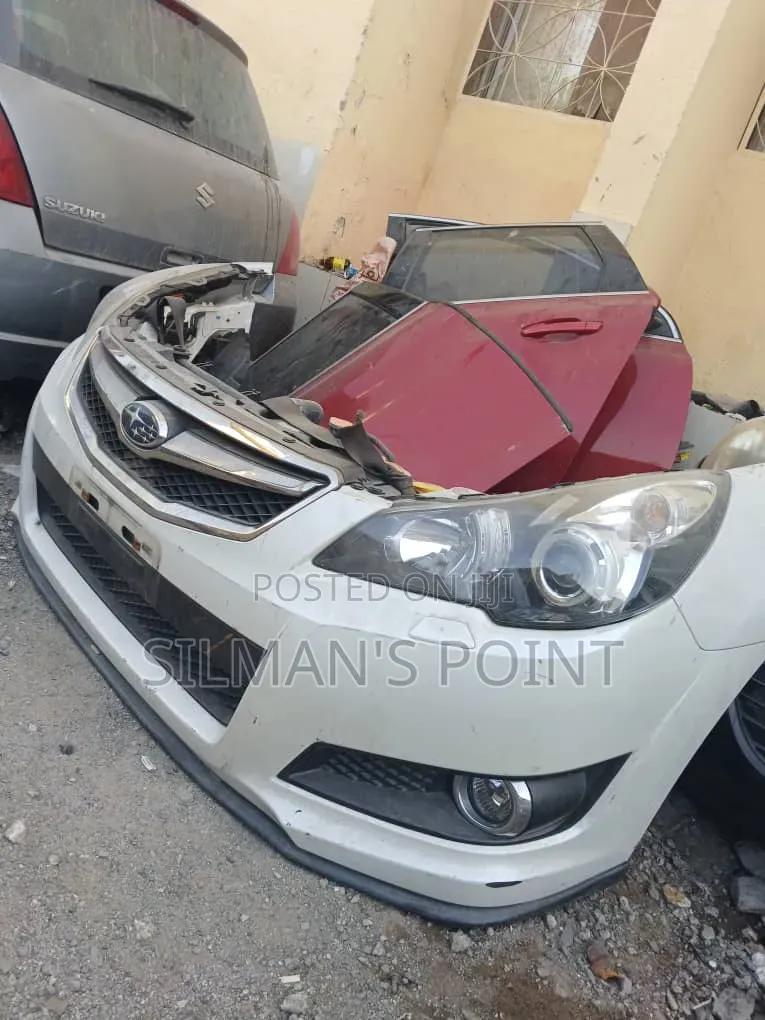 Subaru Legacy Nose Cut