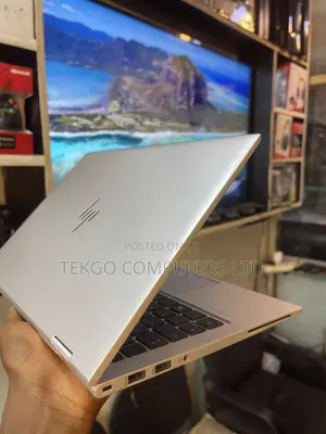 Laptop HP EliteBook 830 G8 8GB Intel Core i5 SSD 256GB
