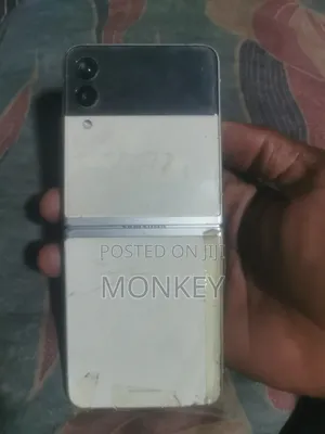 Samsung Galaxy Z Flip3 5G 256 GB White