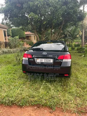 Subaru Legacy 2.5i 2011 Black