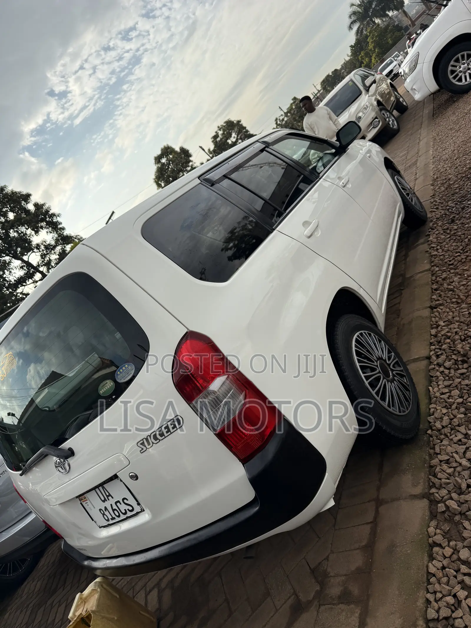 Toyota Probox 1.5 DX 4WD 2016 White