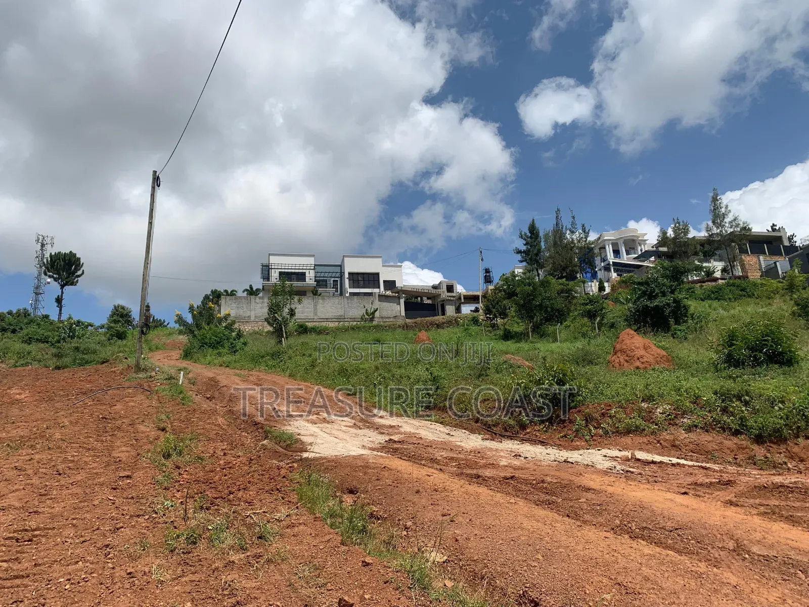 15 Decimals of Hill View Land in Kitende