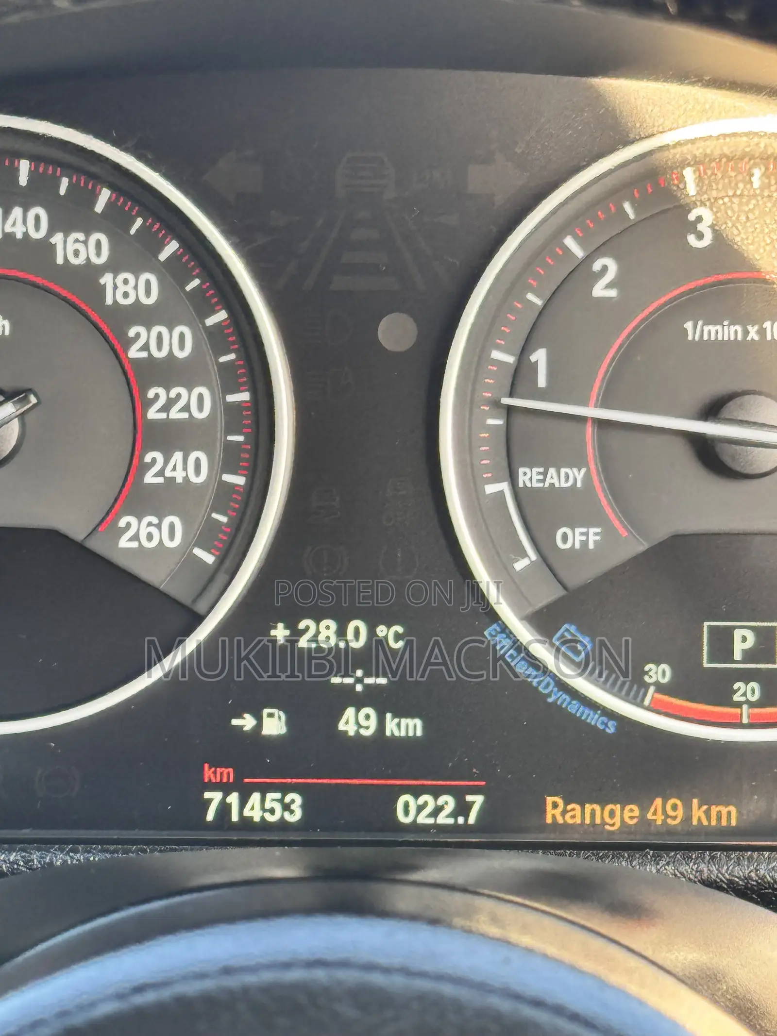 BMW 320i Wagon RWD 2013 Silver