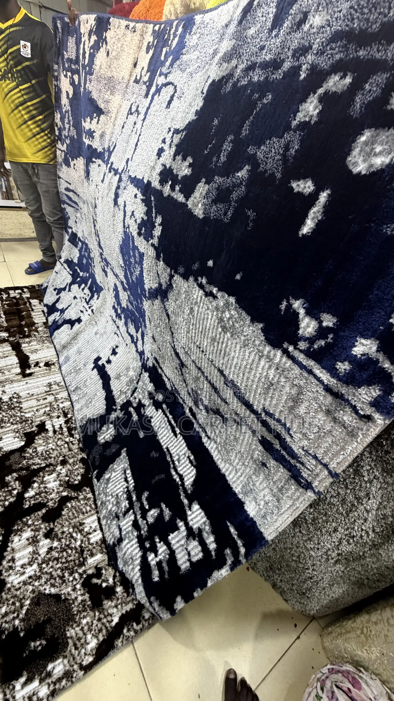 Elegant Modern Centre Carpet
