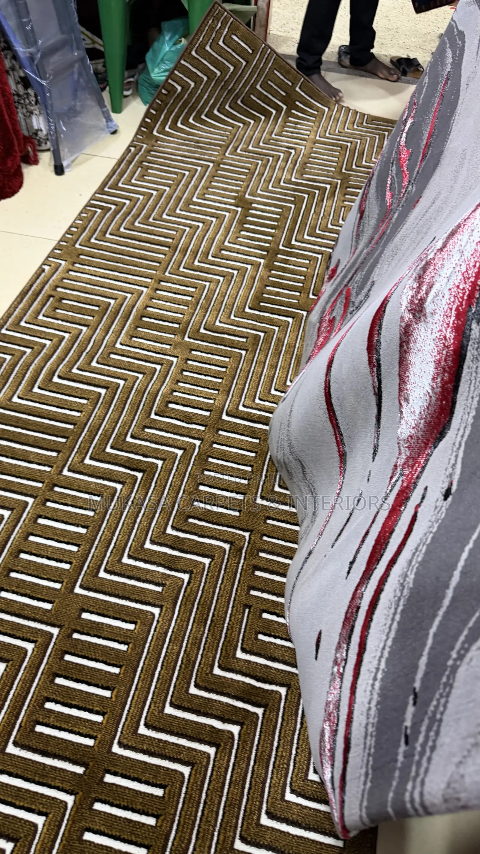Modern Home Decor Centre Carpet