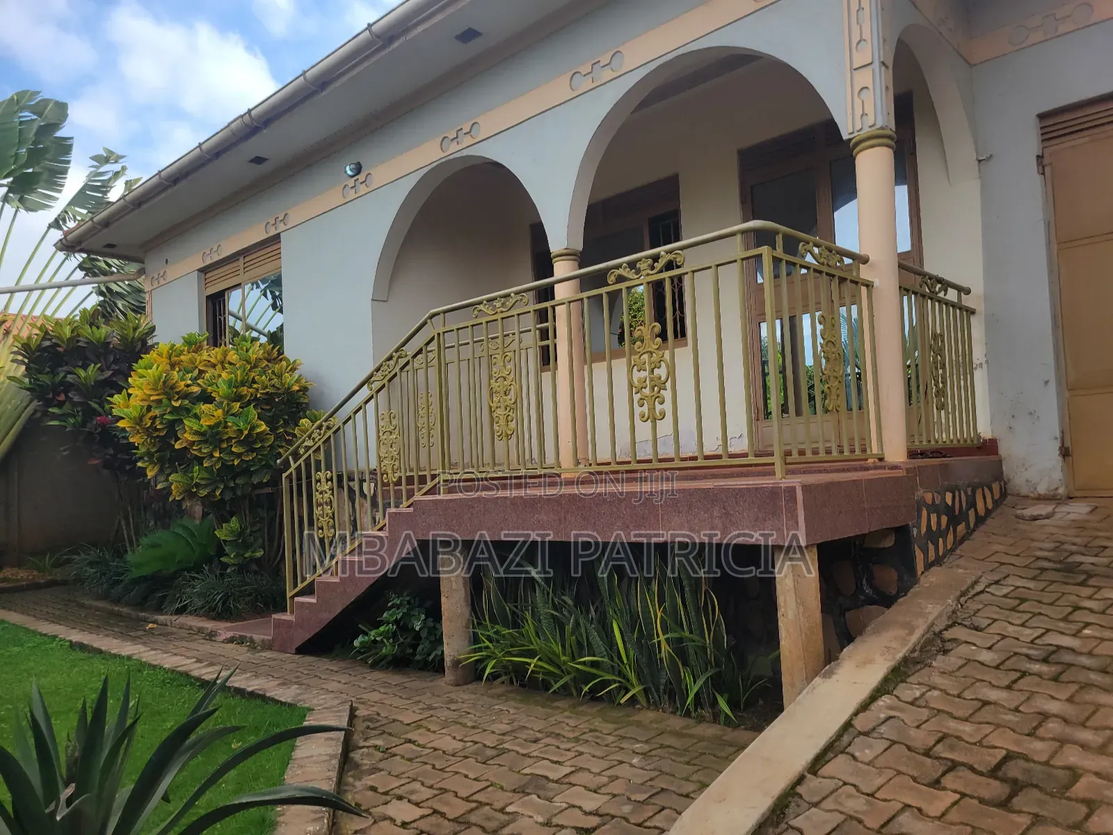 3bdrm House in Lugoba Jinjakaloli, Kawempe for sale