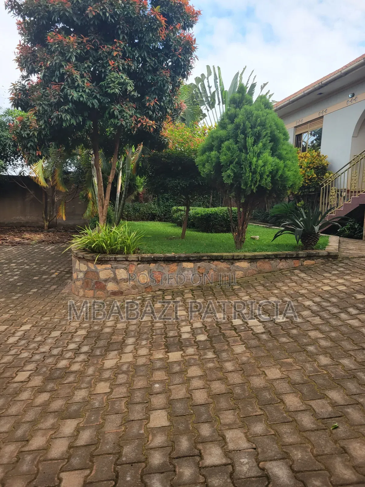 3bdrm House in Lugoba Jinjakaloli, Kawempe for sale