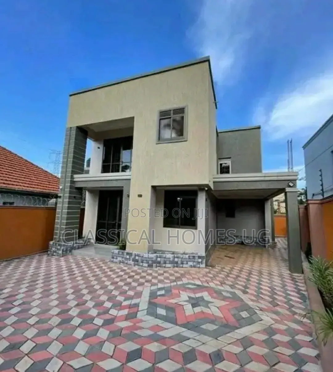 5bdrm Duplex in Kitintale, Central Division for rent