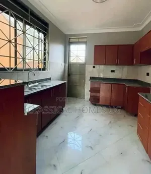 5bdrm Duplex in Kitintale, Central Division for rent