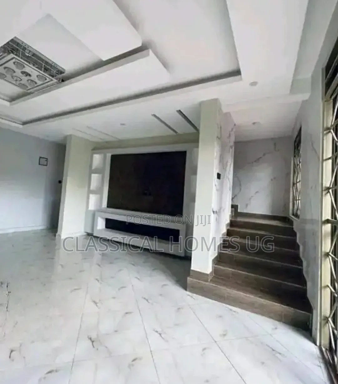 5bdrm Duplex in Kitintale, Central Division for rent