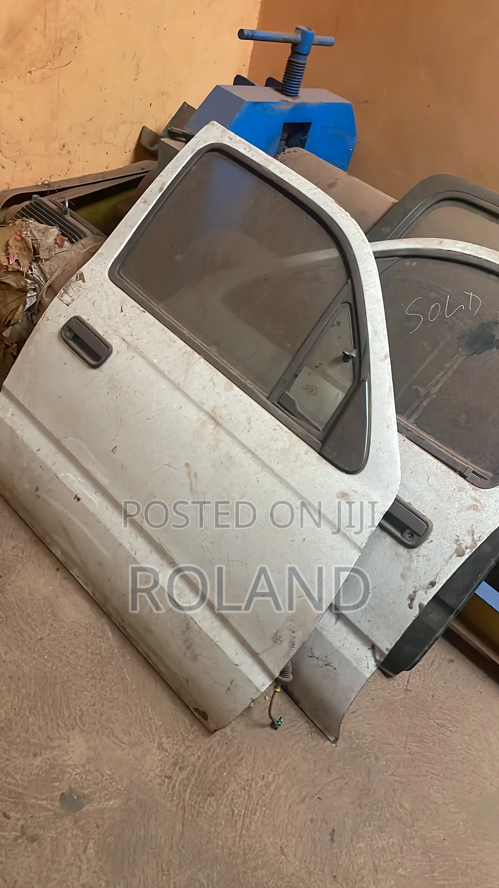 Japan Used Hilux Doors Kangaroo
