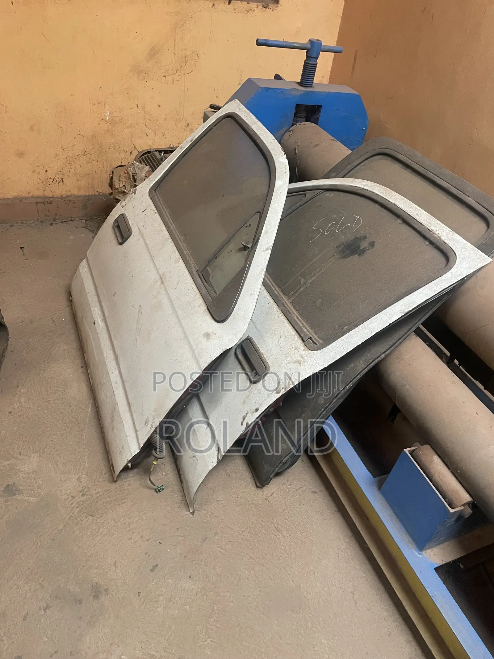 Japan Used Hilux Doors Kangaroo