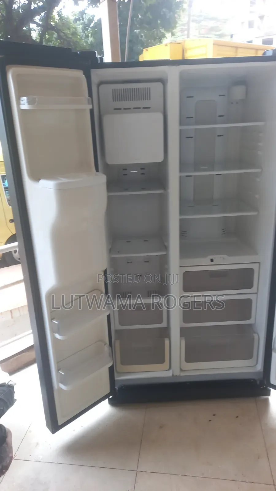 Samsung Side by Side 670ltrs
