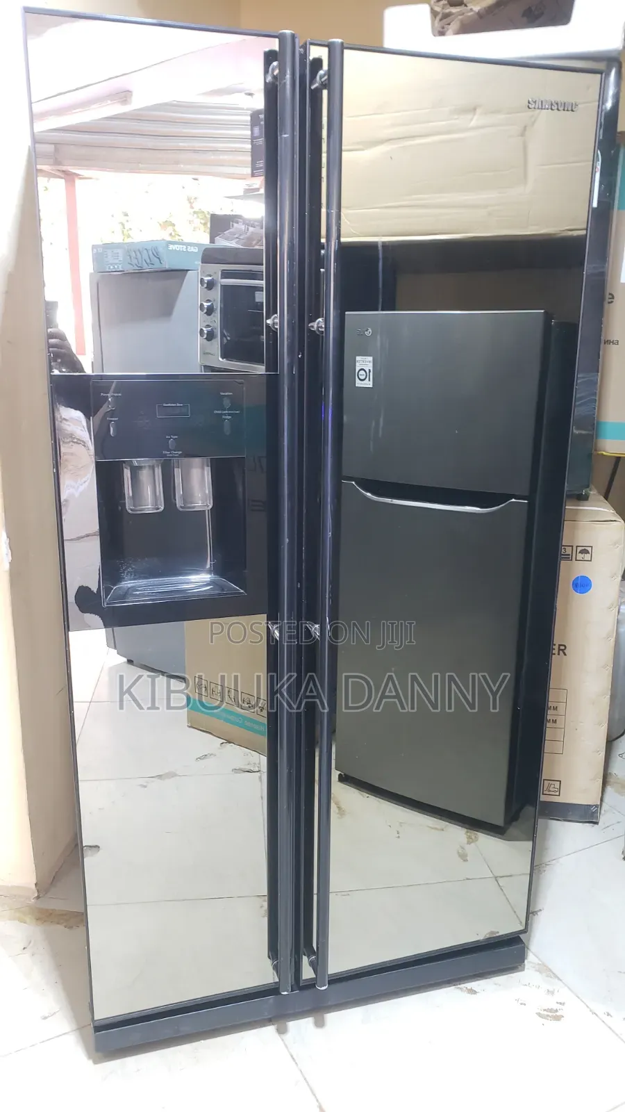 Samsung Fridge Glass Door Side by Side 720 Litres