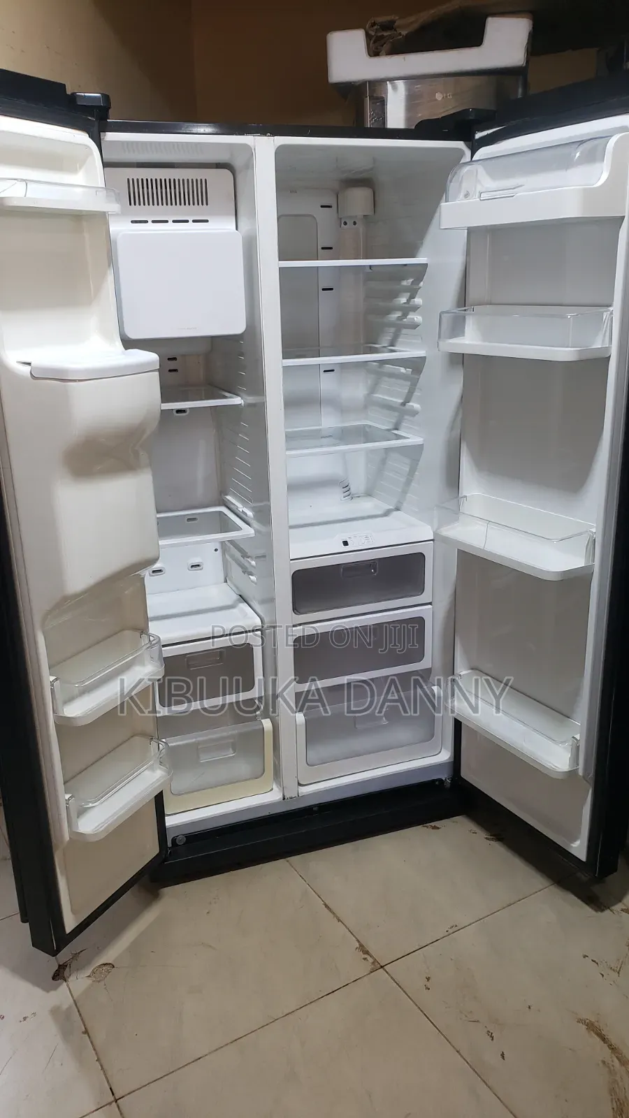 Samsung Fridge Glass Door Side by Side 720 Litres