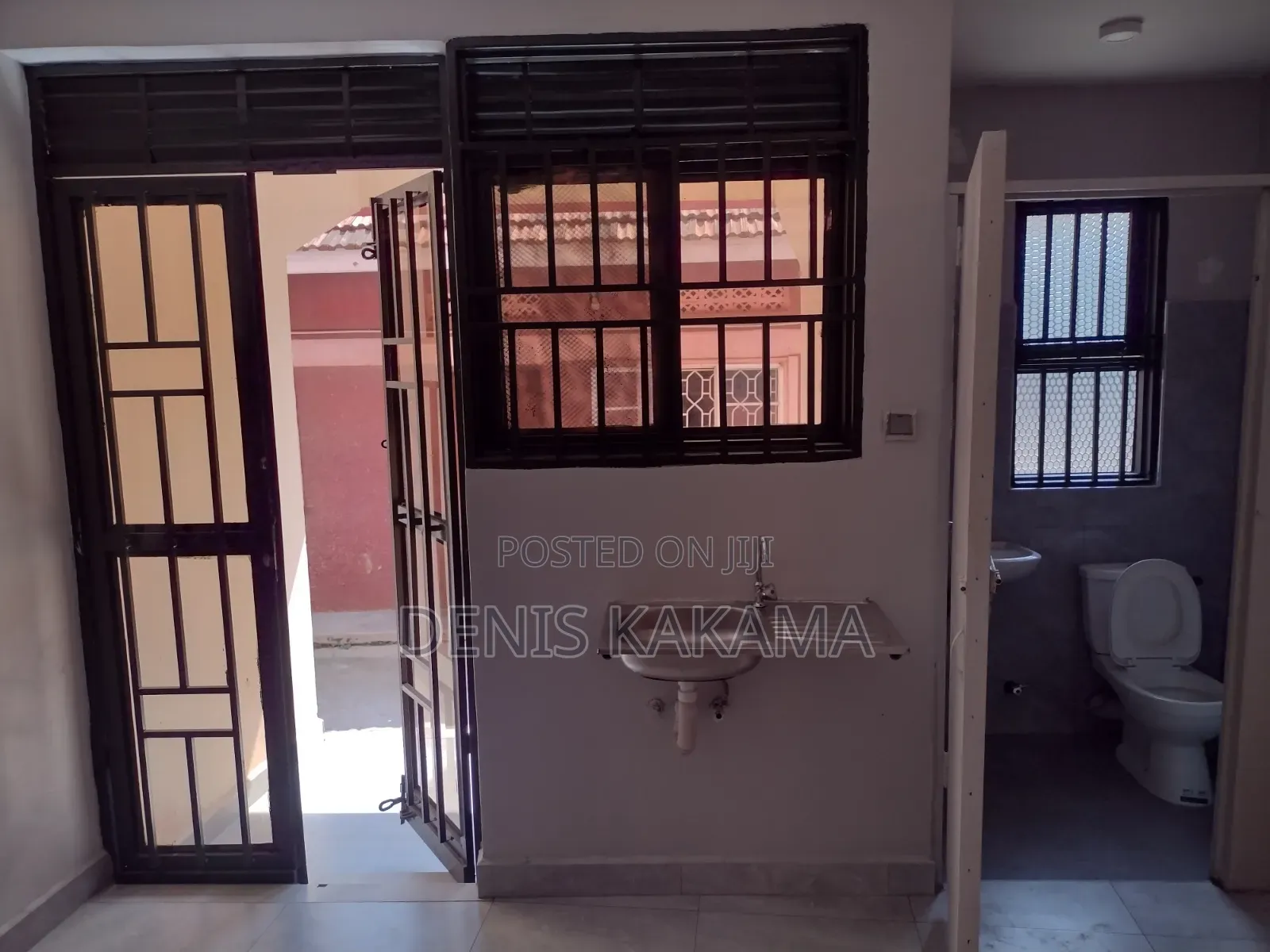 1bdrm Block of Flats in Seth Properties, Central Division for rent