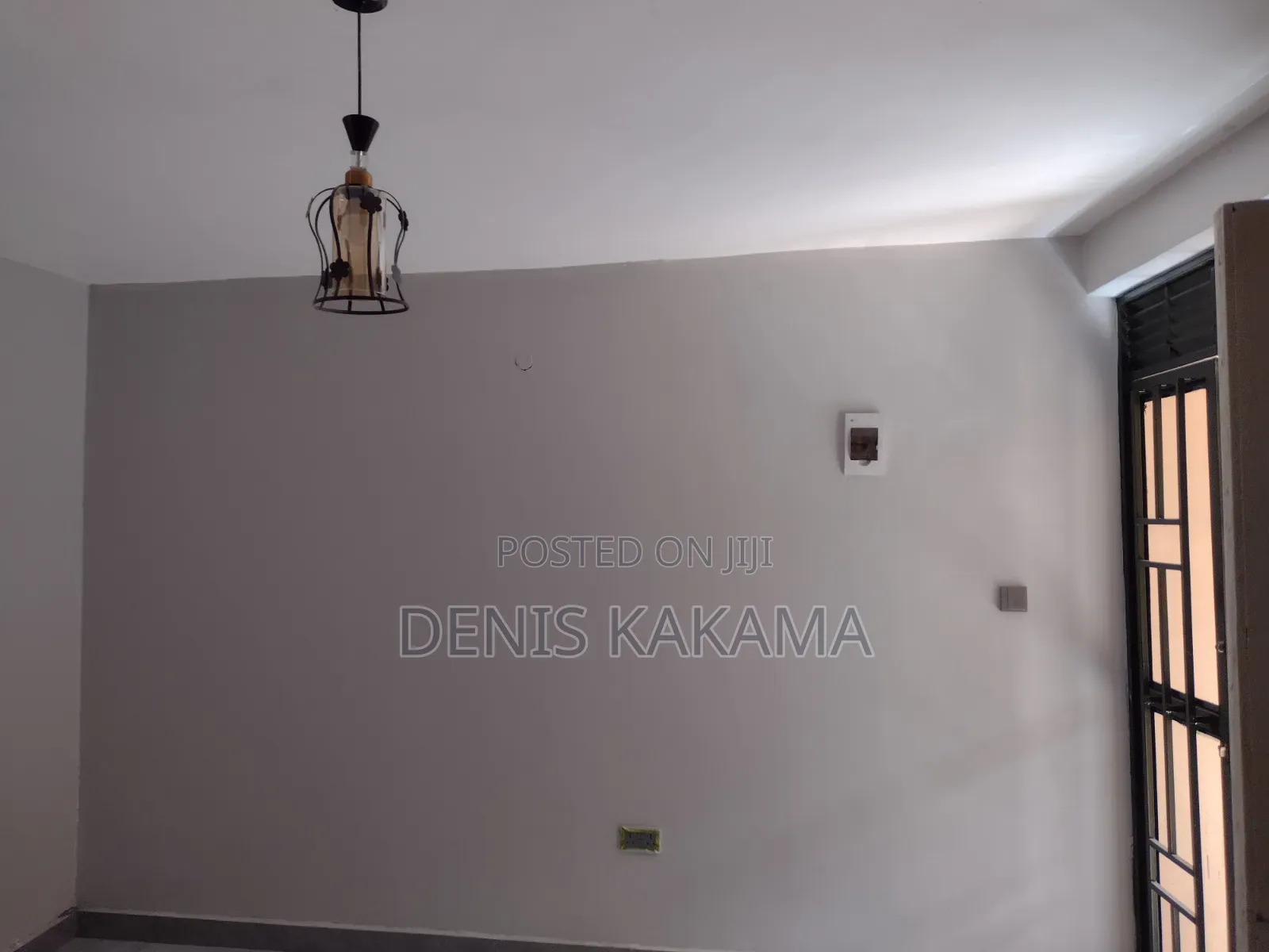 1bdrm Block of Flats in Seth Properties, Central Division for rent