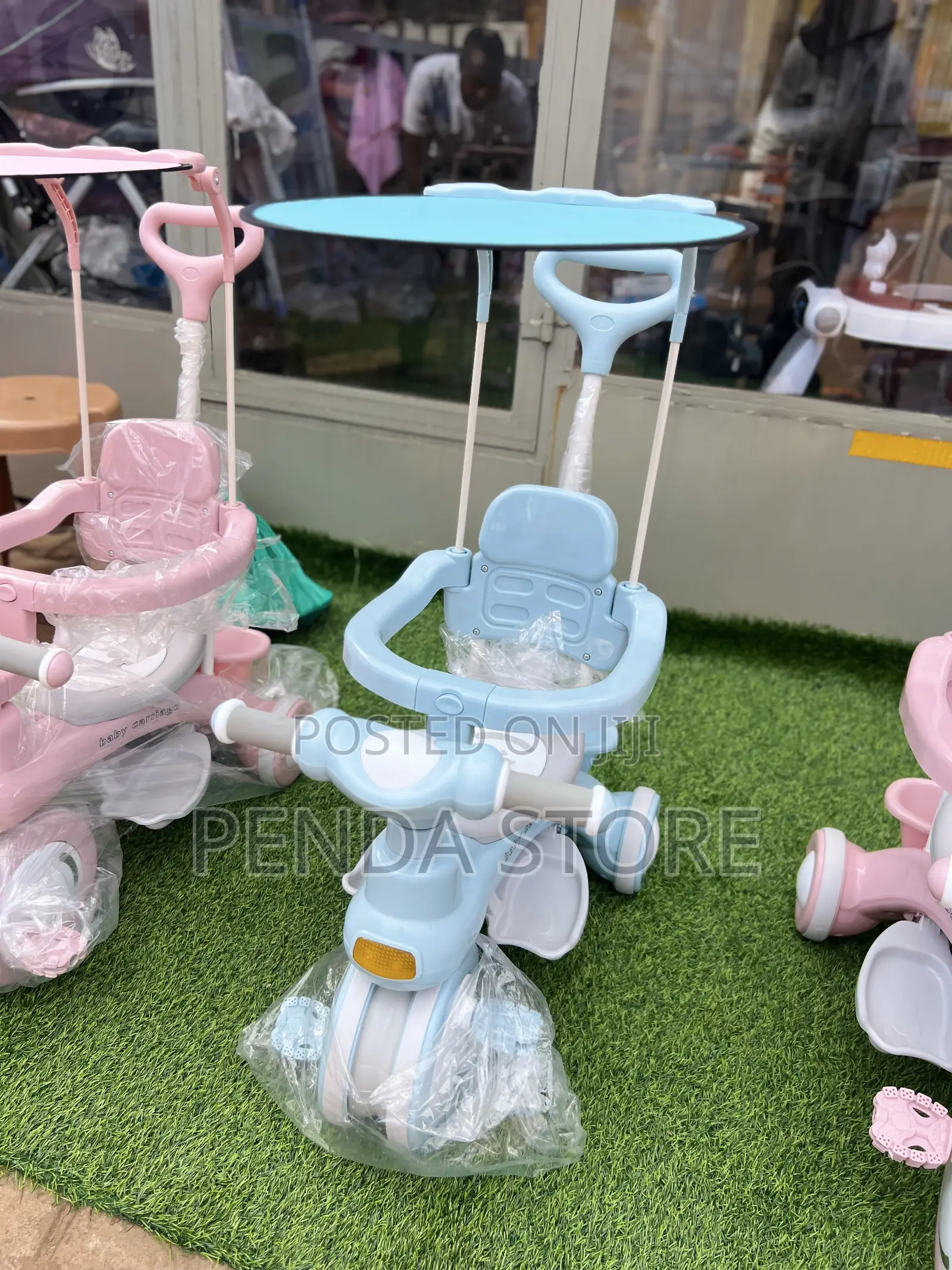 Tricycles With Umbrella – Toddler Push Handle Ride Toy