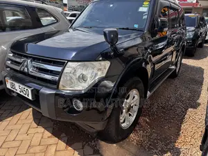 Mitsubishi Pajero 2008 Black