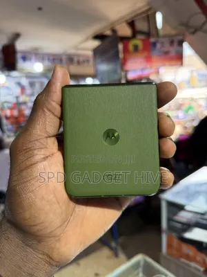 Motorola Razr 60 Ultra 512 GB Green