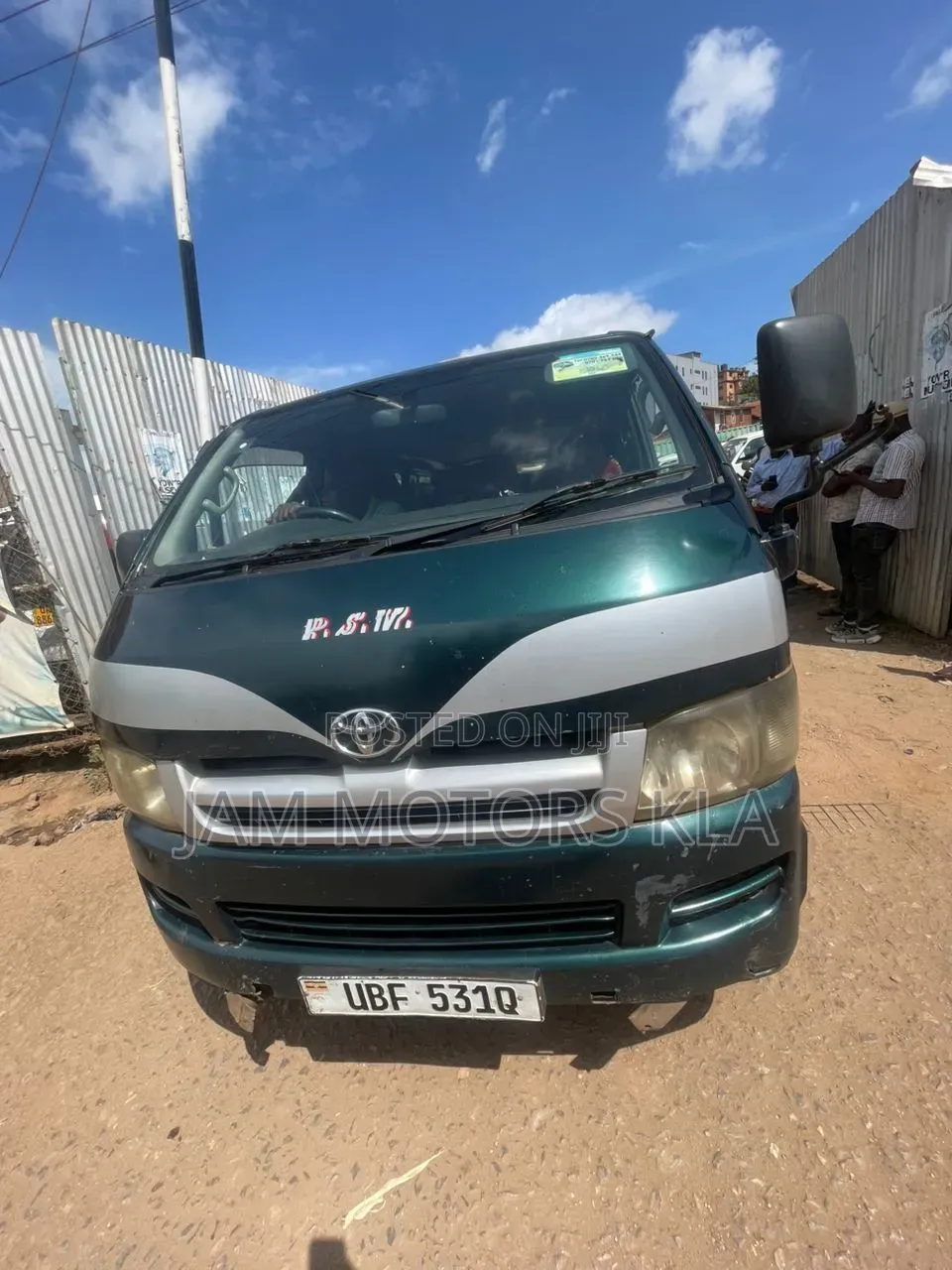 Toyota HiAce 2009 Green