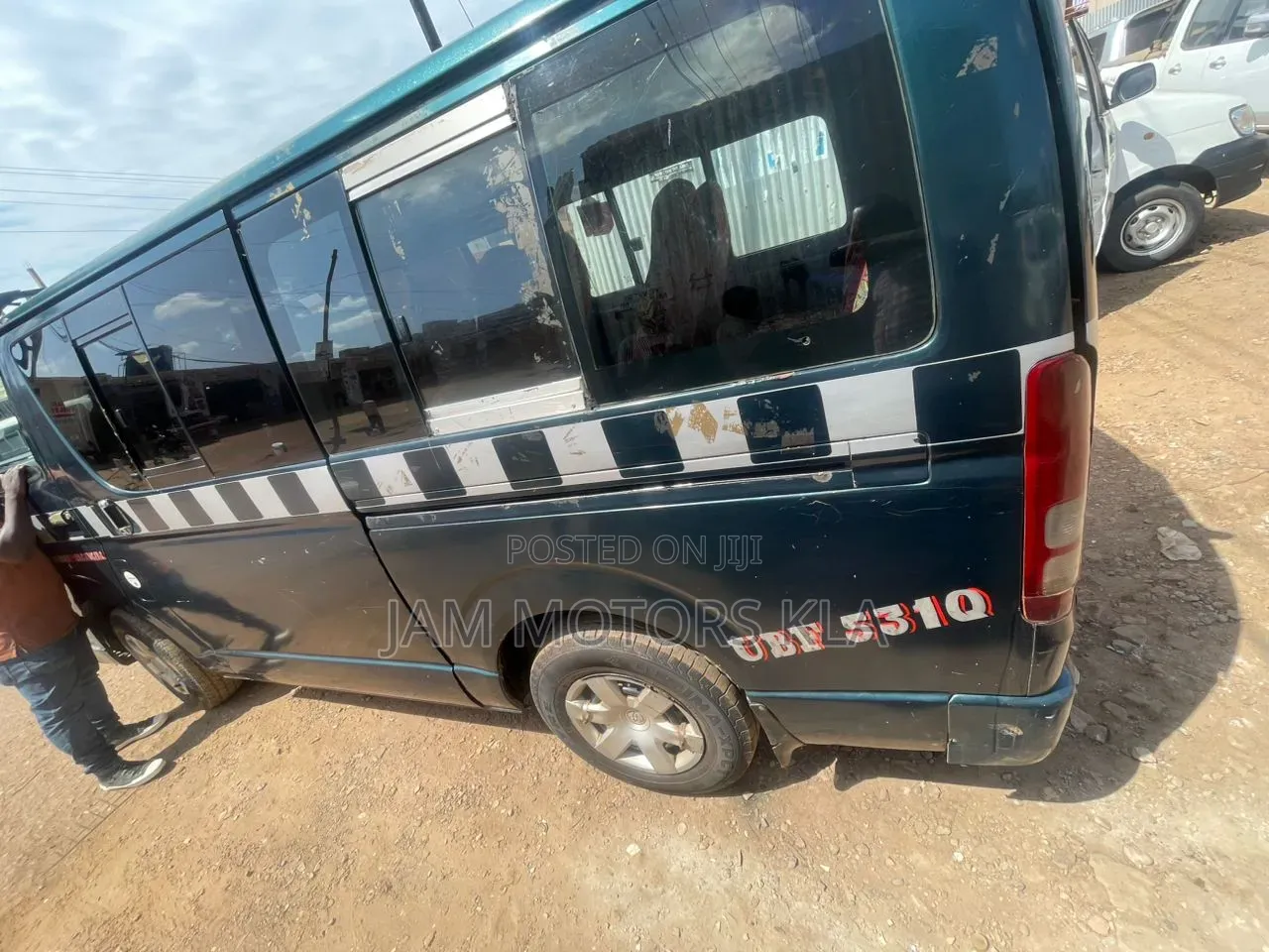 Toyota HiAce 2009 Green