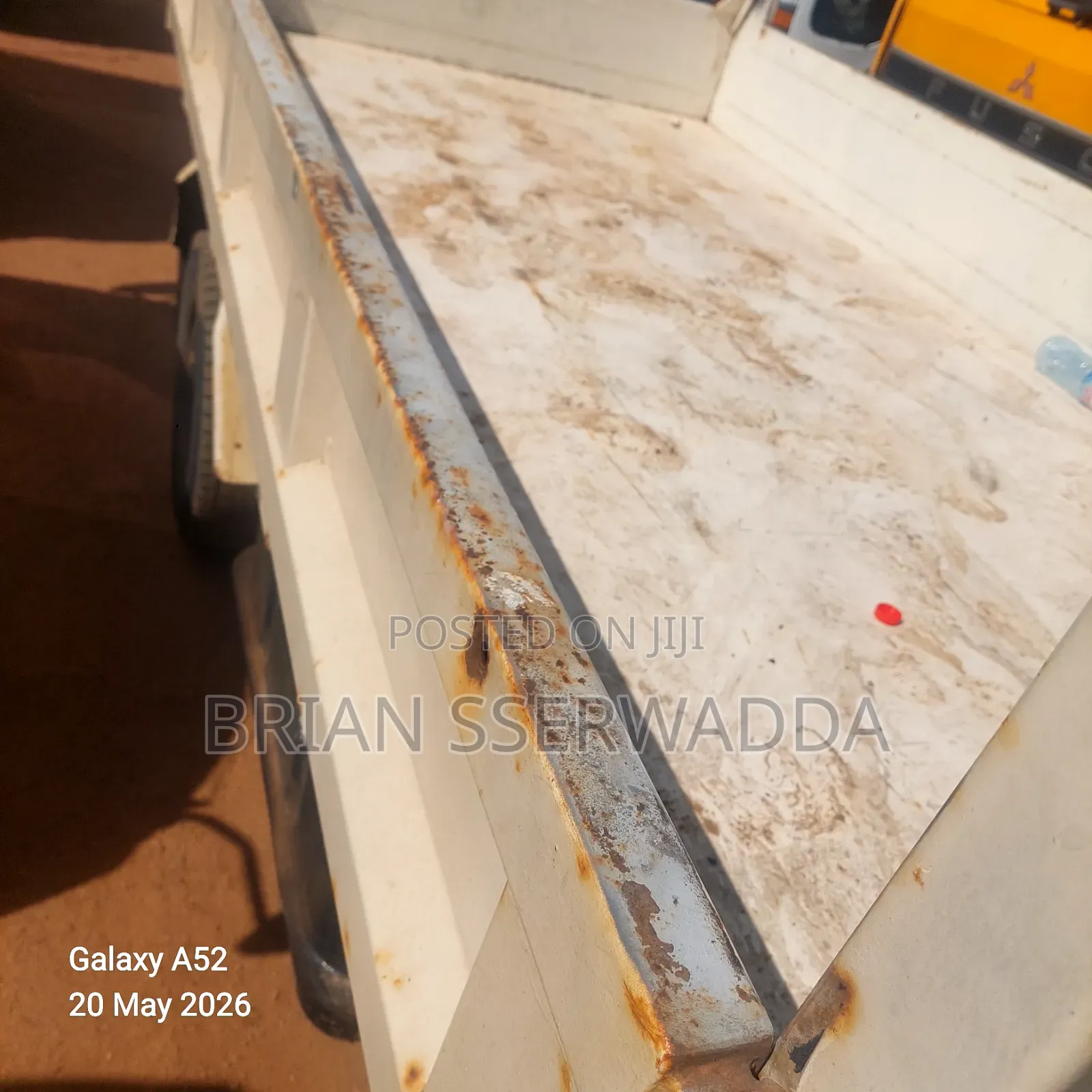 Canter Dump Truck Pearl White 4d32 Engine