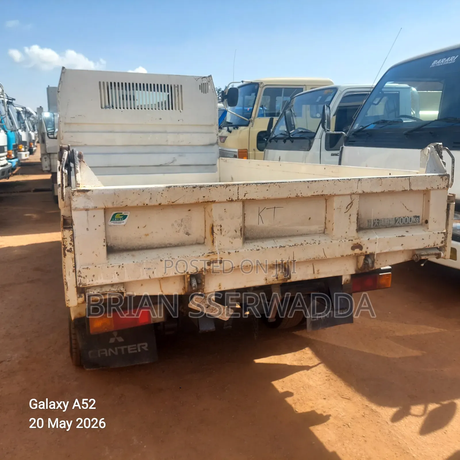 Canter Dump Truck Pearl White 4d32 Engine