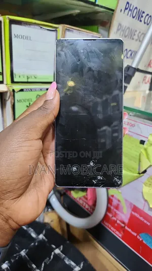 Aquos and Arrow Screens