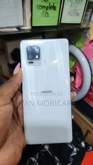 Aquos and Arrow Screens