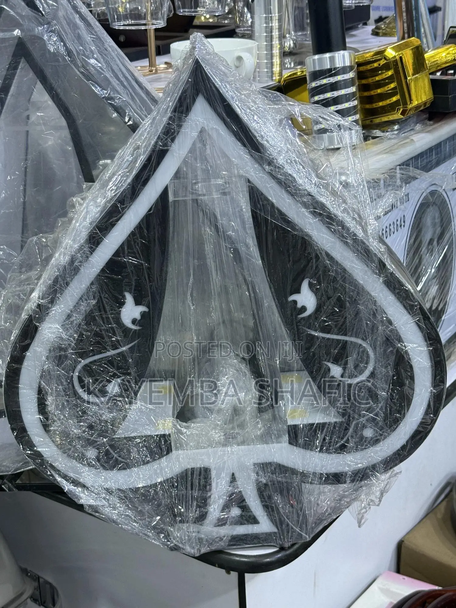 Ace Of Spades Led Champagne Bottle Presenter