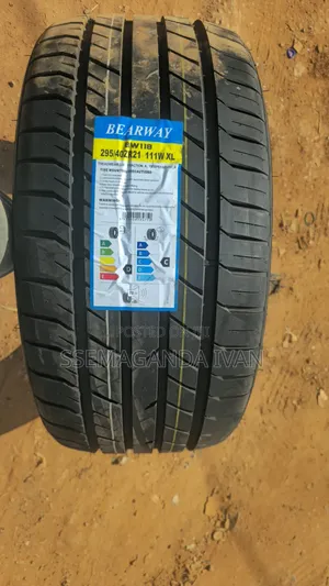 295/40zr21 Sport Bearway Tyres Brand New