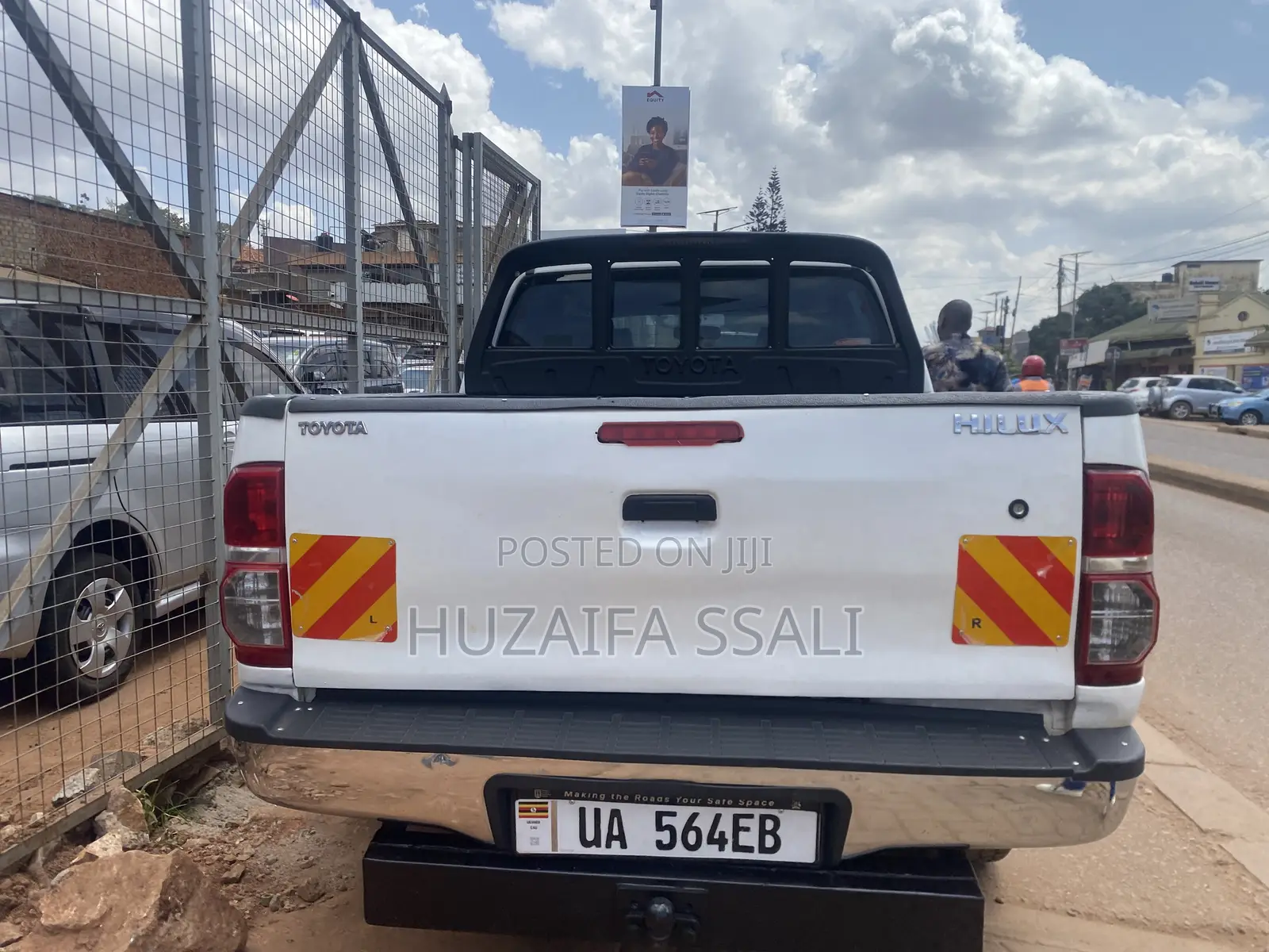 Toyota Hilux 2014 White