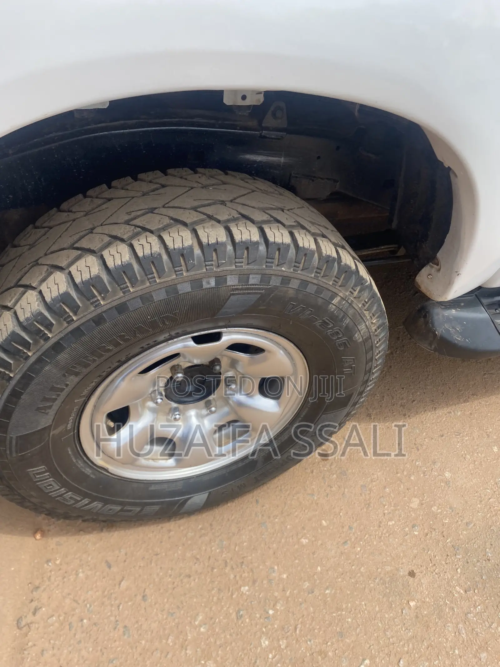 Toyota Hilux 2014 White