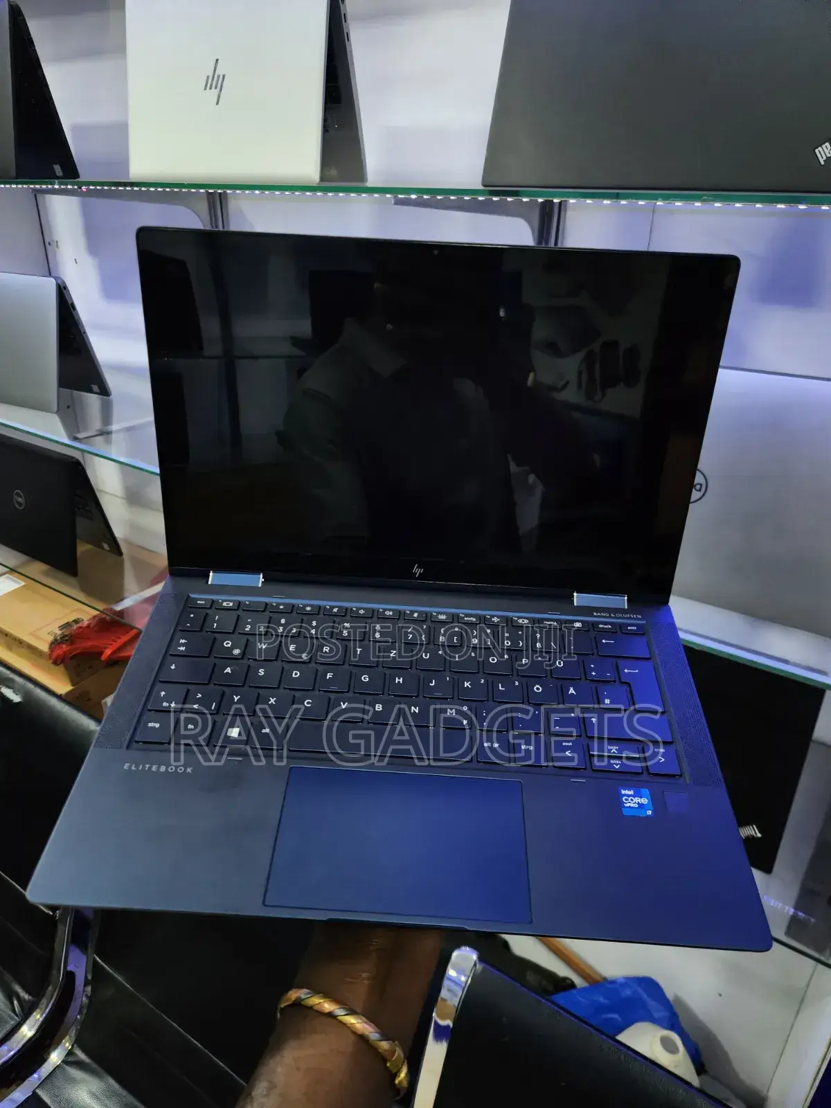 New Laptop HP Dragonfly G1 16GB Intel Core i7 SSD 512GB