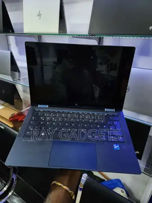 New Laptop HP Dragonfly G1 16GB Intel Core i7 SSD 512GB