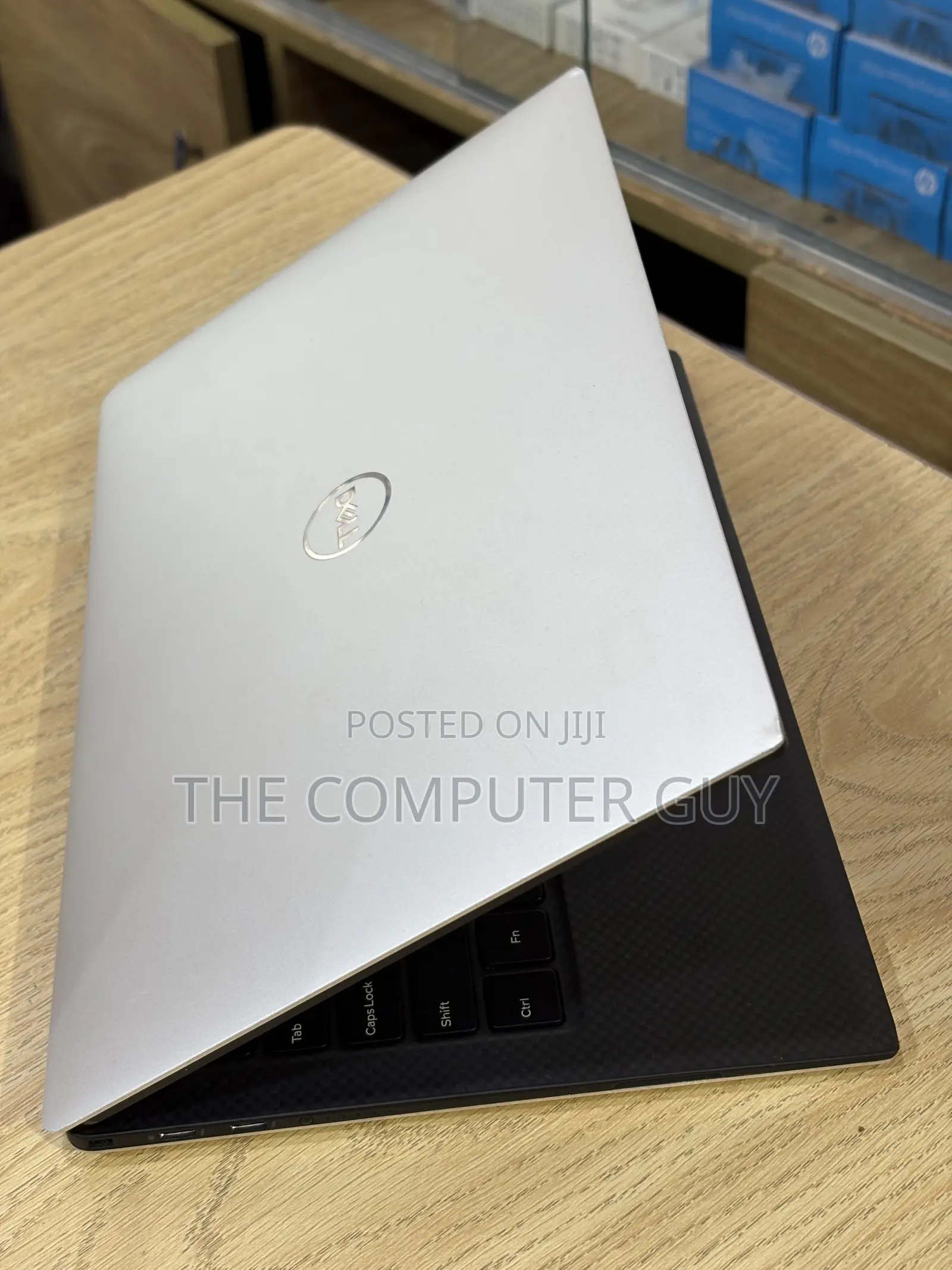 New Laptop Dell XPS 13 9380 8GB Intel Core i7 SSD 256GB