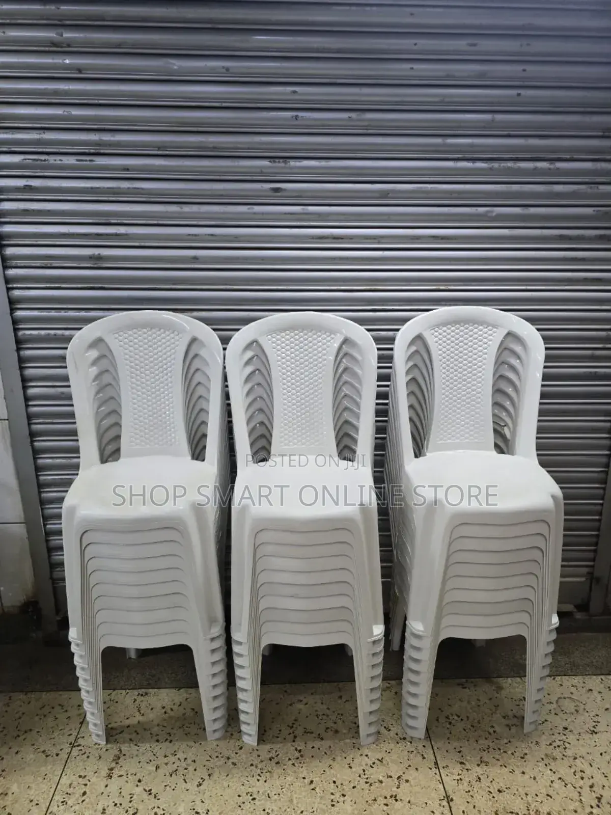 Dots Back Plastic Chairs Plastic Chairs