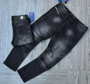 Gent's Frashes Jeans